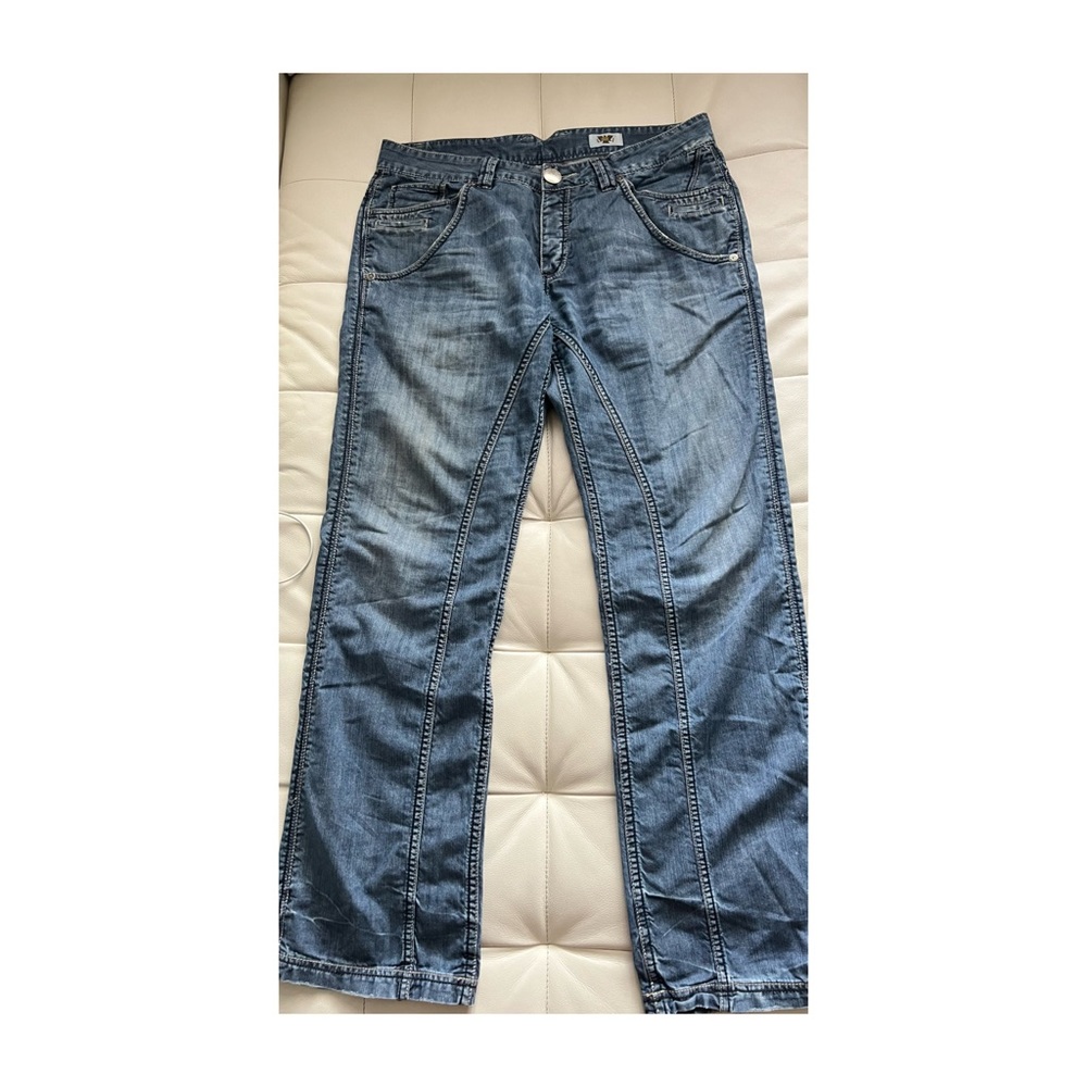 Blue men's jean, size 33